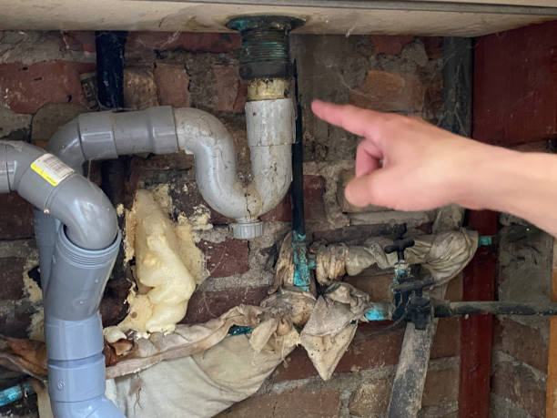 Sewage cleanup and water damage restoration in Toronto, OH